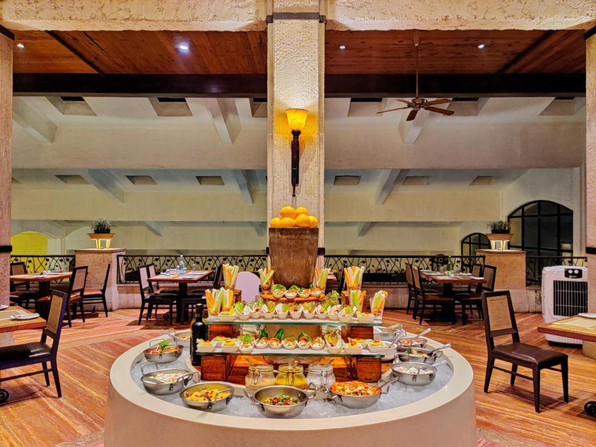 Fariyas Resort Lonavla Exterior foto